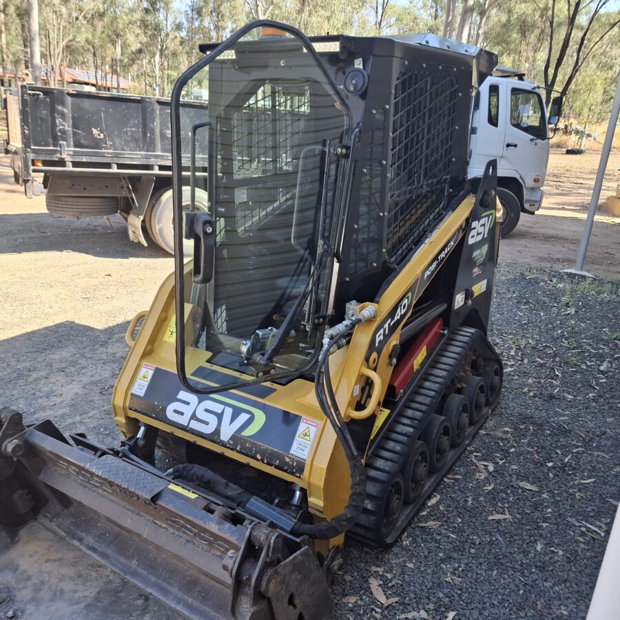 ASV RT-40 TRACK LOADER
