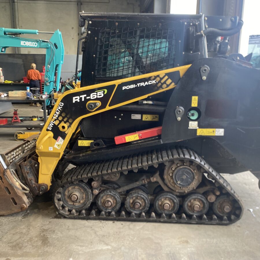 ASV RT-65 POSI-TRACK®LOADER