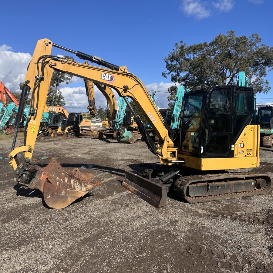 CATERPILLAR 306CR EXCAVATOR