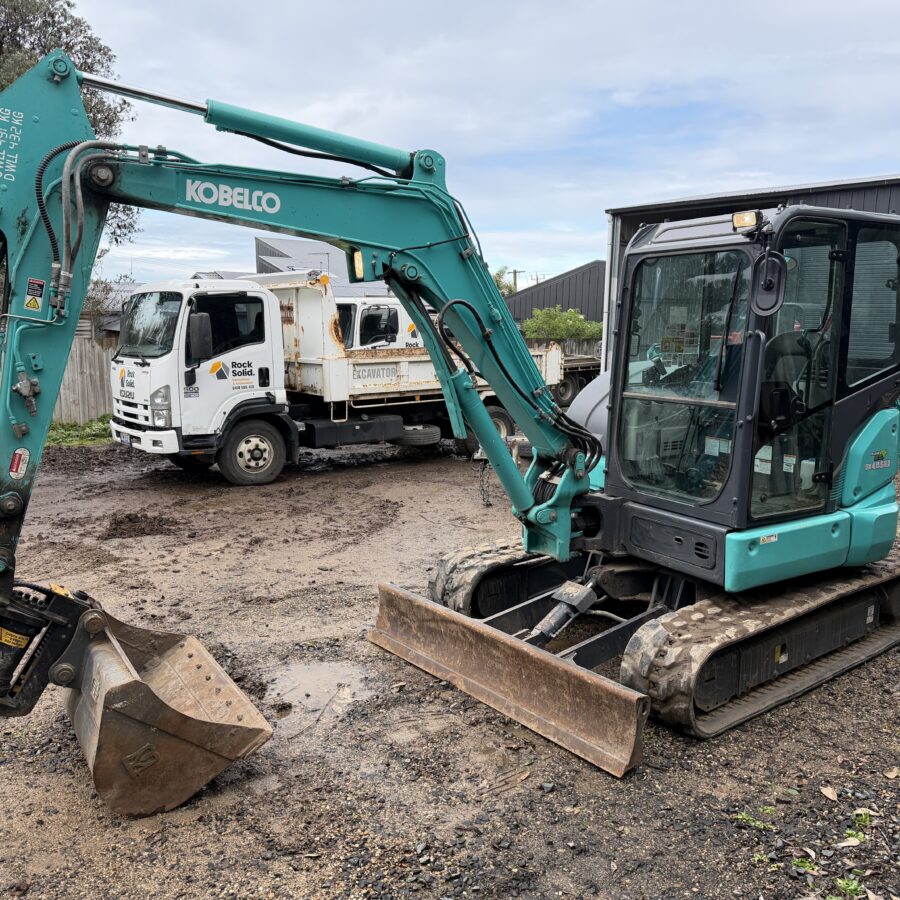 KOBELCO SK45SRX-6 EXCAVATOR