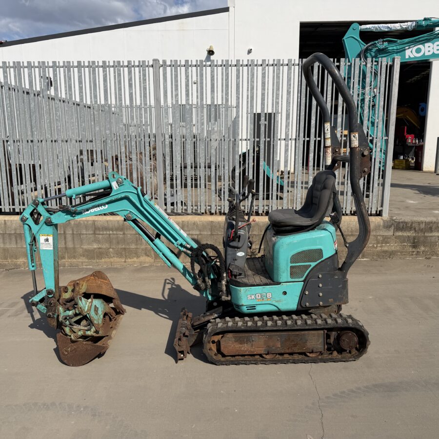 KOBELCO SK008 EXCAVATOR