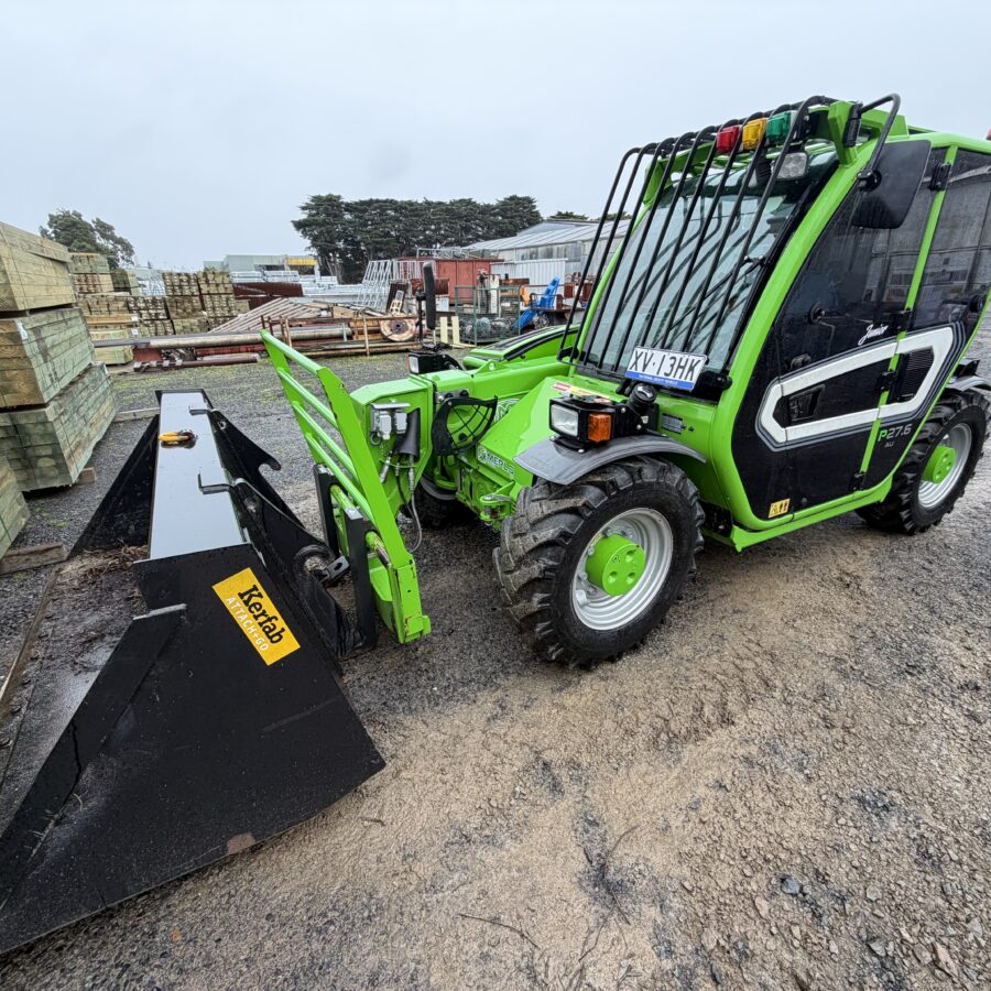 MERLO P27.6AU TELEHANDLER
